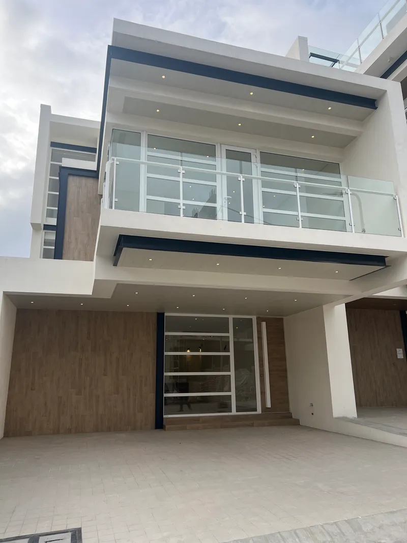 🏡 PREMIUM 3-BEDROOM TOWNHOUSE IN CAPITOL HILLS, QUEZON CITY
